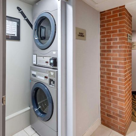 Best Western Plus Ottawa City Centre Екстериор снимка