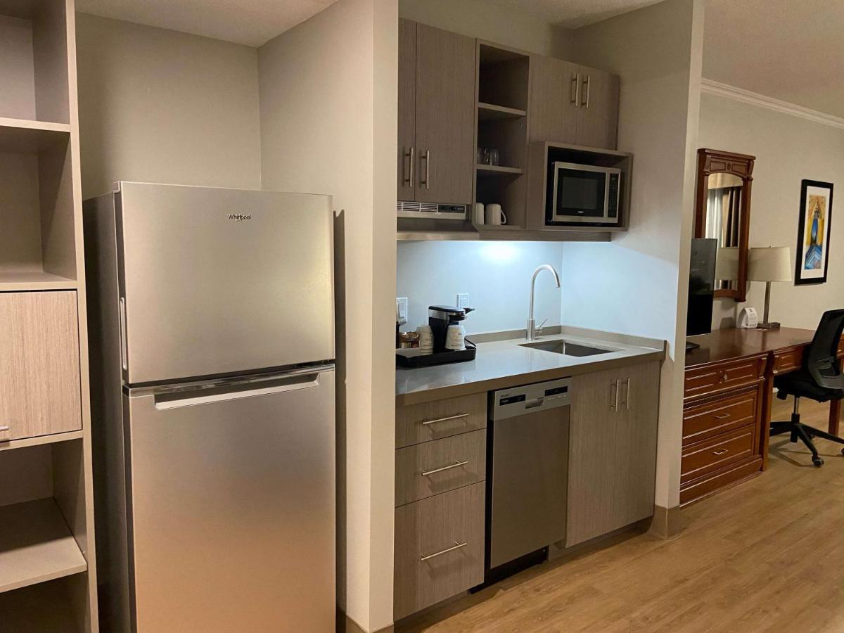 Best Western Plus Ottawa City Centre Екстериор снимка