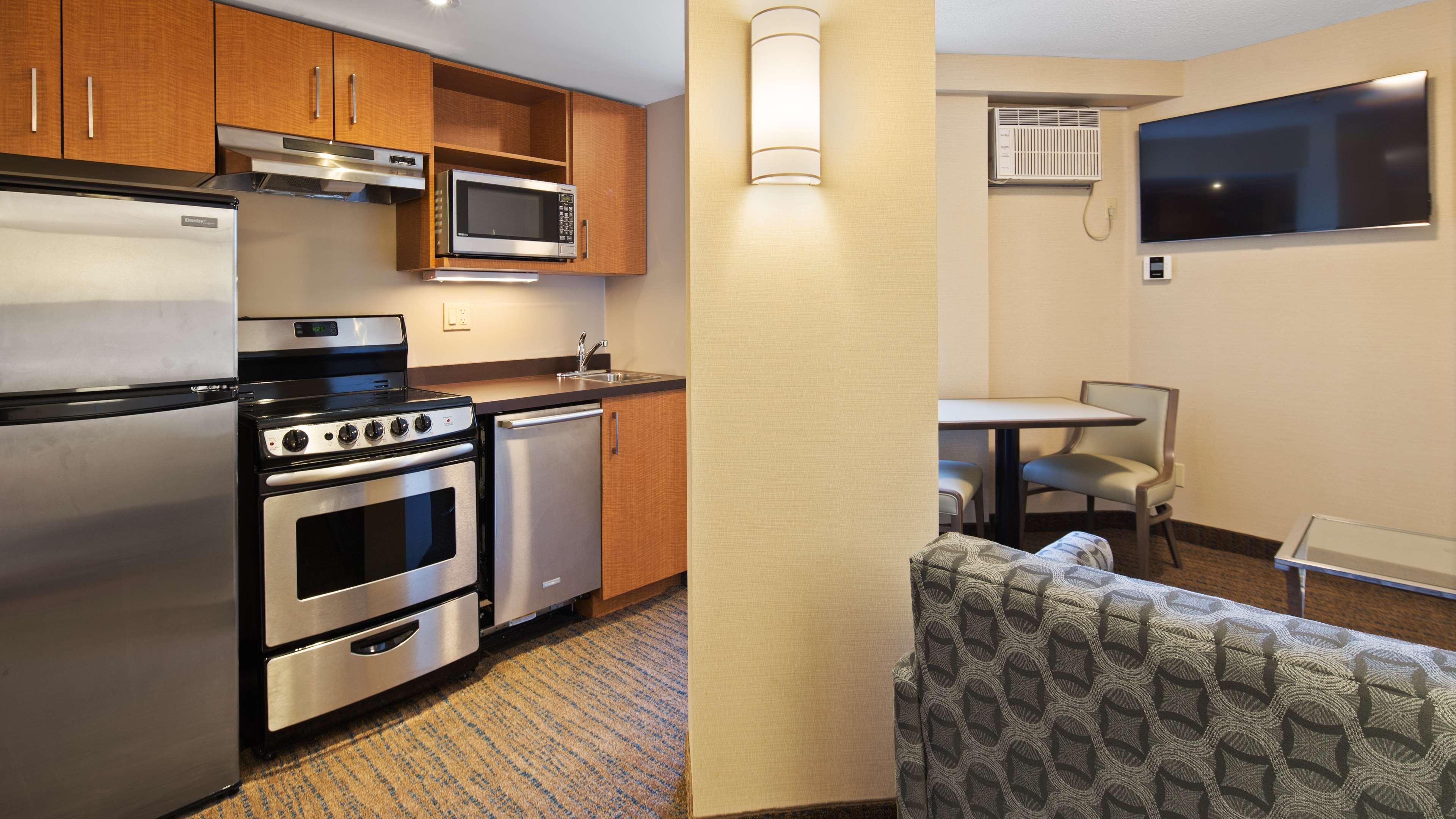 Best Western Plus Ottawa City Centre Екстериор снимка