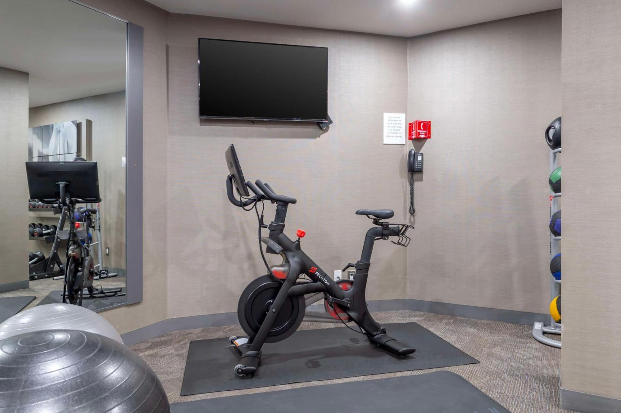 Best Western Plus Ottawa City Centre Екстериор снимка