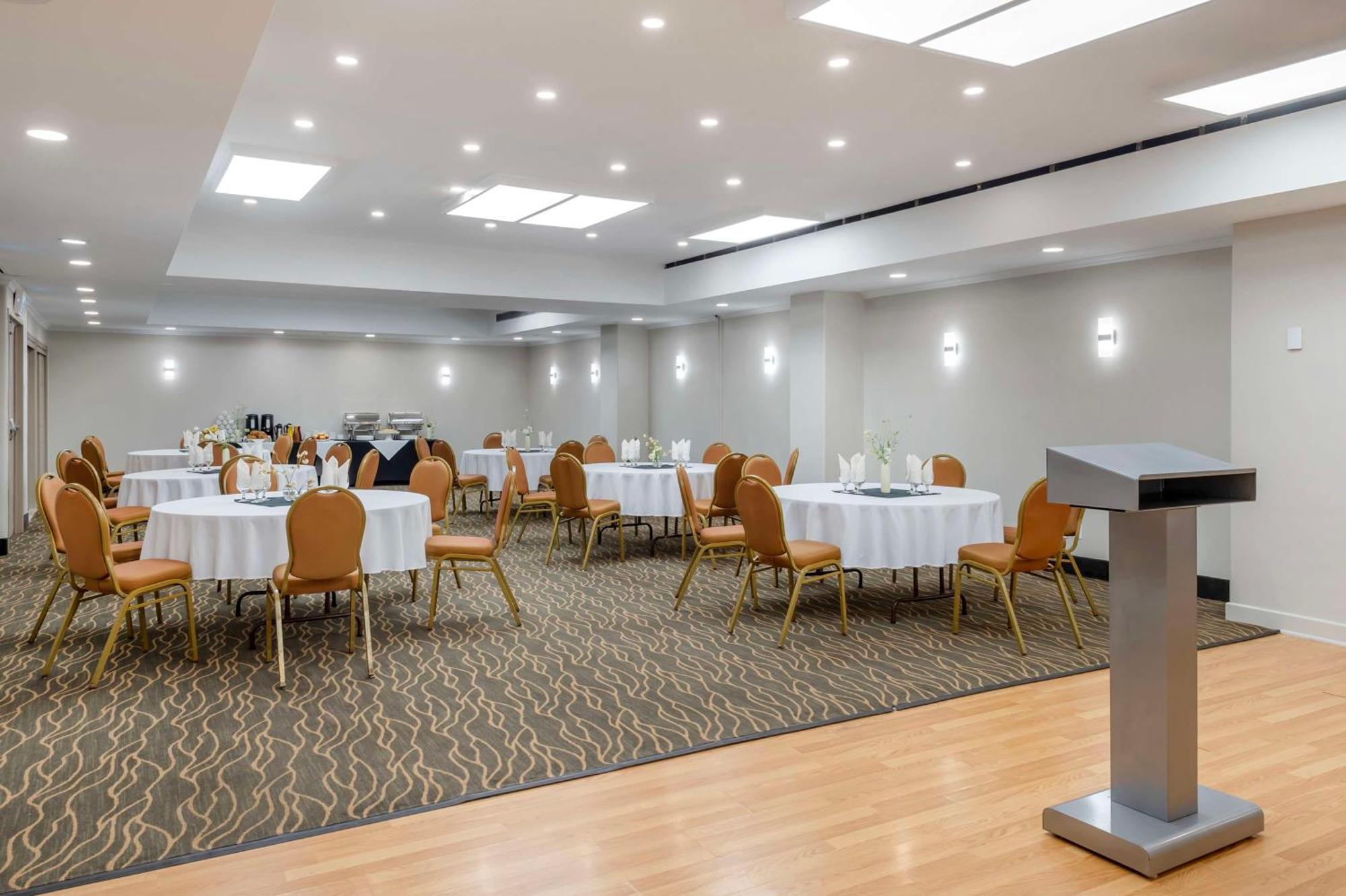 Best Western Plus Ottawa City Centre Екстериор снимка